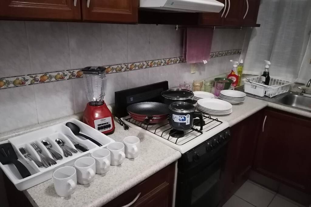 Bonita Casa Amueblada Para 12 Personas A 3 Kms Del Centro Cuernavaca Kültér fotó